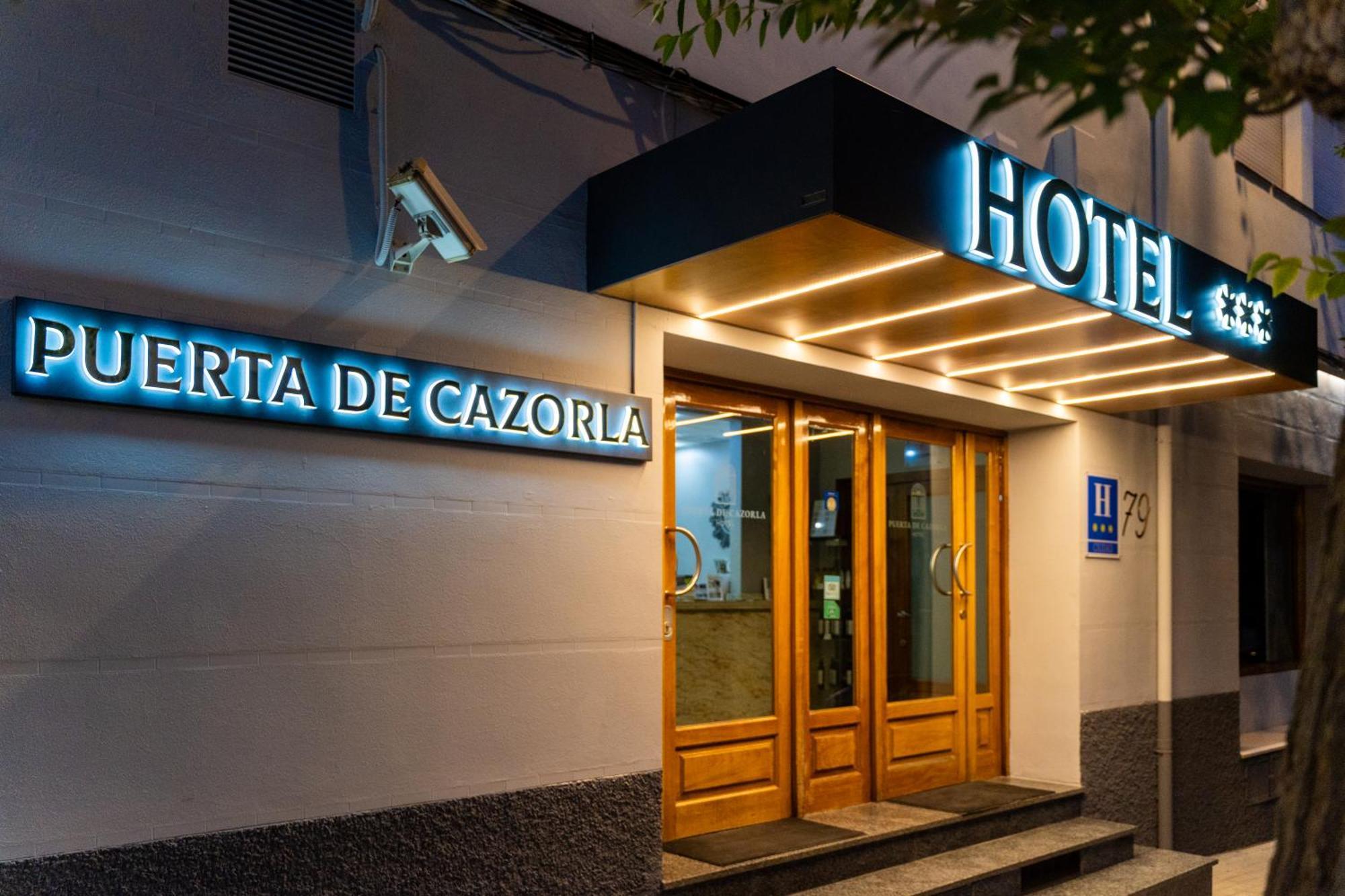 Hotel Puerta De Cazorla Exteriér fotografie